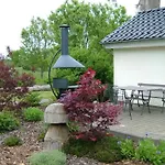 Im Idyllischsten Winkel Ruegens By Interhome Feriehus *
