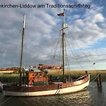Im Idyllischsten Winkel Ruegens By Interhome Feriehus
