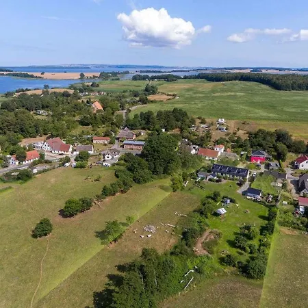 Im Idyllischsten Winkel Ruegens By Interhome * Neuenkirchen (Landhagen)