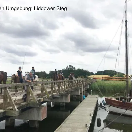 Im Idyllischsten Winkel Ruegens By Interhome *