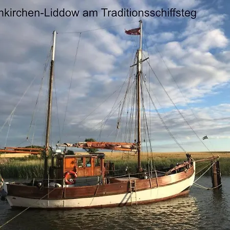 Im Idyllischsten Winkel Ruegens By Interhome Prázdninový dům