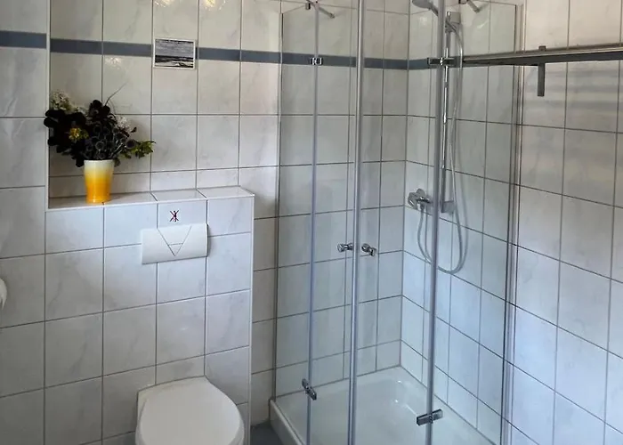 Im Idyllischsten Winkel Ruegens By Interhome 別荘 Neuenkirchen