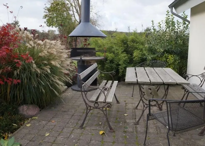 Im Idyllischsten Winkel Ruegens By Interhome 別荘