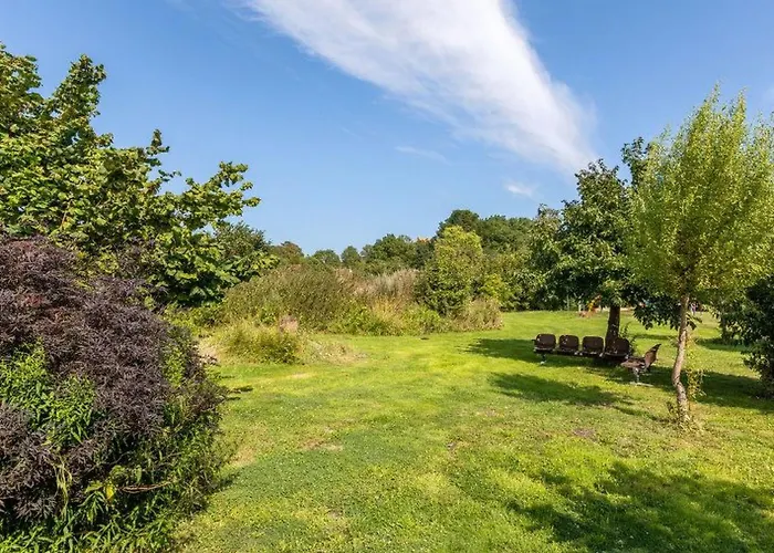 Im Idyllischsten Winkel Ruegens By Interhome 別荘