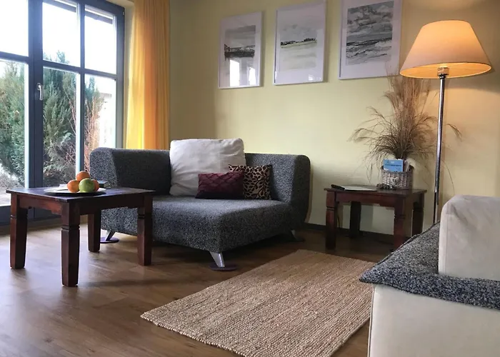 別荘 Im Idyllischsten Winkel Ruegens By Interhome *